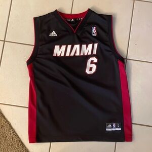 NBA Miami Heat Lebron James #6 Adidas Swingman Jersey Youth Size Large L